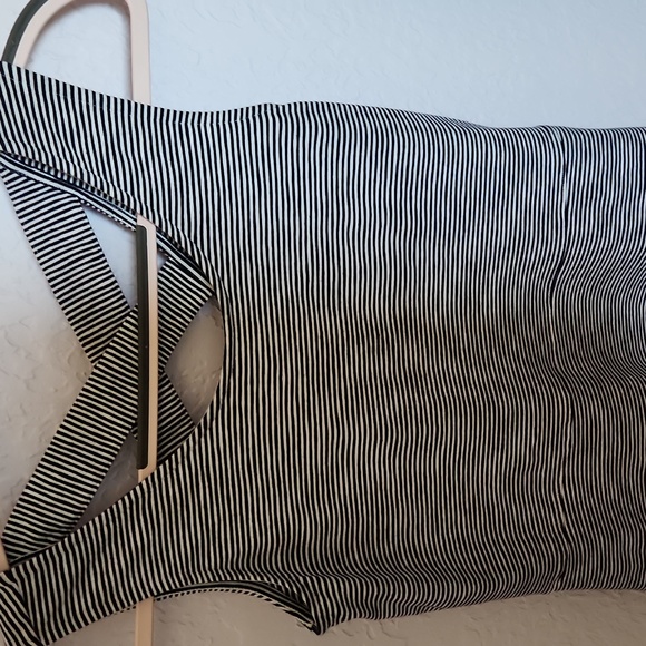 Spring dress - Picture 4 of 4